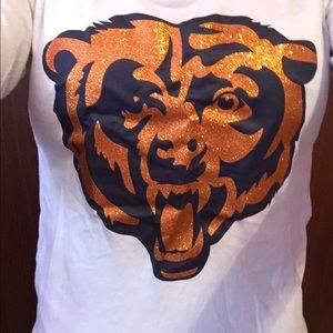 A cute Victoria secret quarter sleeve U-Neck