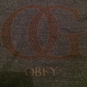 Obey sweatshirt