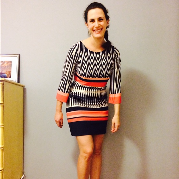 60s-inspired minidress - Picture 4 of 4