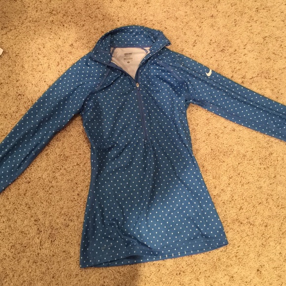 nike pro quarter zip