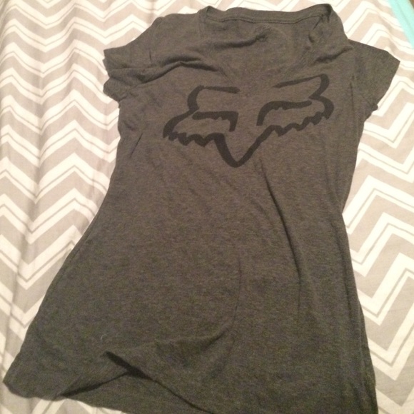 Fox woman's v neck