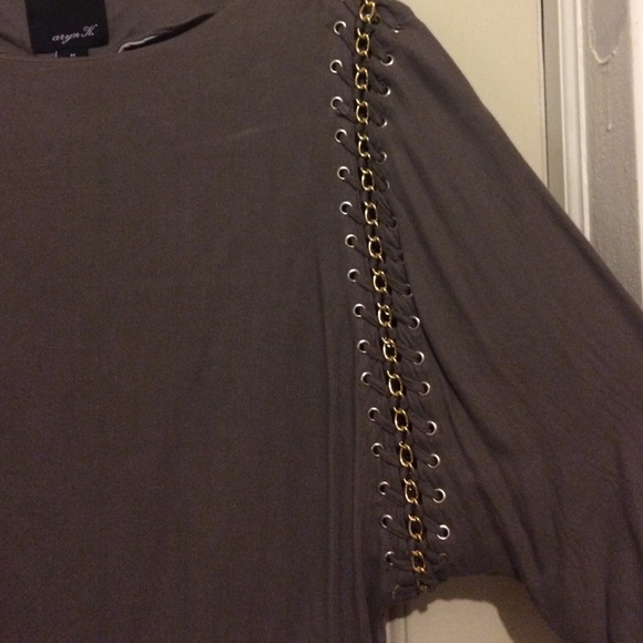 Shirt - Picture 2 of 3