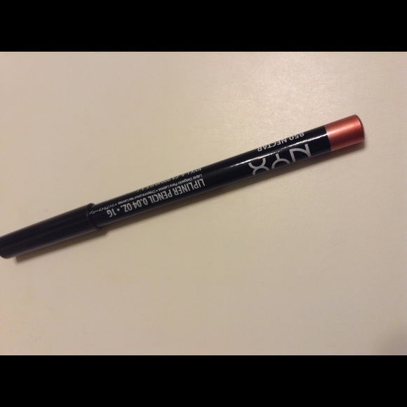 TRADED WITH ALEXANDRA