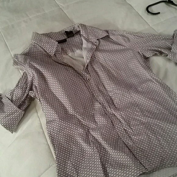 Collar  purple n black top