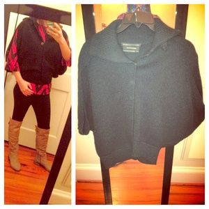 Black Sweater Club Monaco Size S