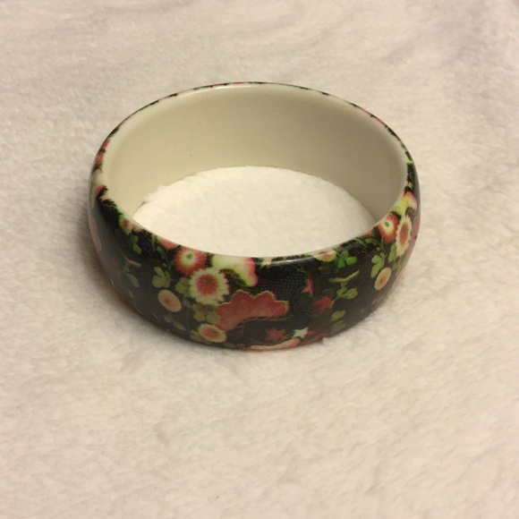 Black with Floral Design Bangle Bracelet - Picture 2 of 2