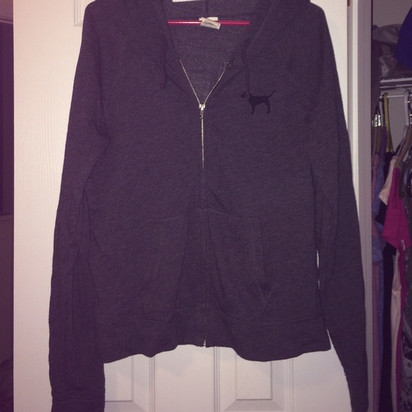 Charcoal grey VS pink jacket with black dog!