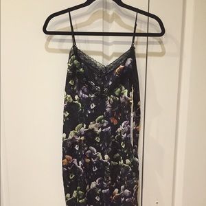 Gorgeous Black Floral Sam&Lavi Dress SM NEW w/tags
