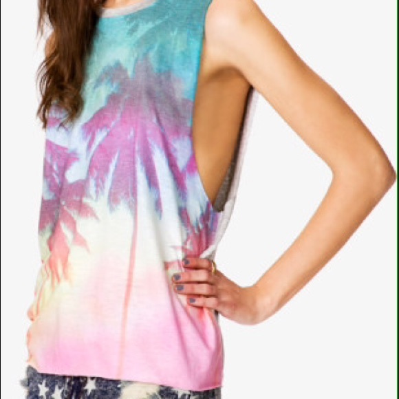SOLD ON VINTED 😸 Palm Trees Colorful Tank Top