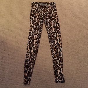 Animal print leggings