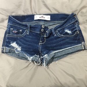 Hollister Jean Shorts - FAIRLY NEW