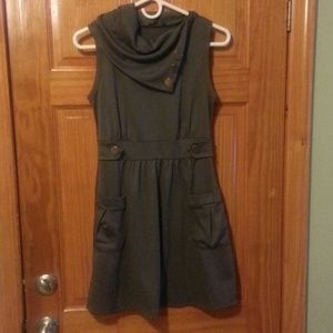 Strawberry grey short flowy dress