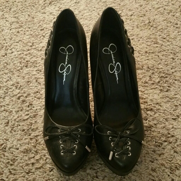 Jessica Simpson Pumps