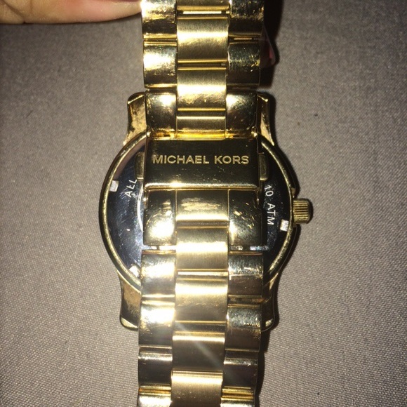 Mk gold watch - Picture 2 of 3
