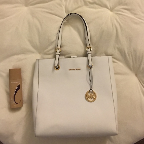 White Michael Kors Tote