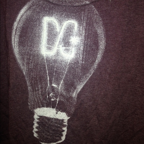 Light Bulb Tee - Picture 3 of 3