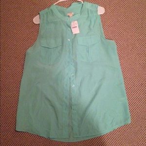 Turquoise Buttoned Top