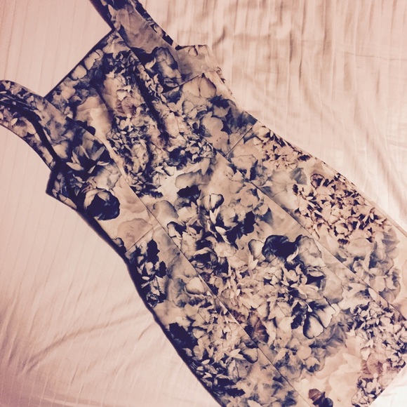 Classy yet sexy dress