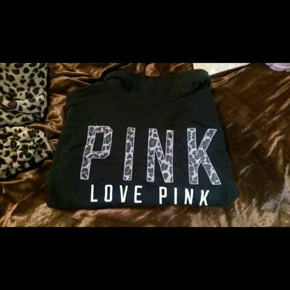 Vs half zip