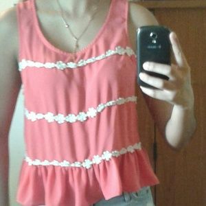 Super cute rue 21 daisy tank.