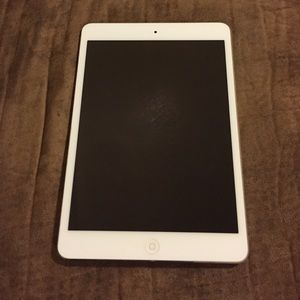 iPad mini 16gb silver