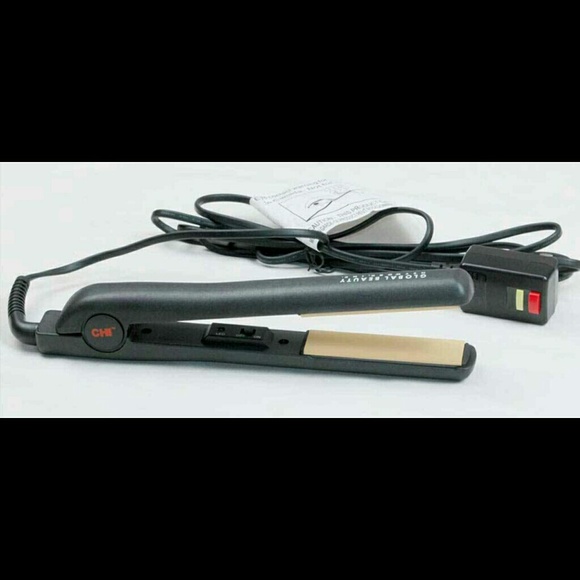 CHI hair straightener
