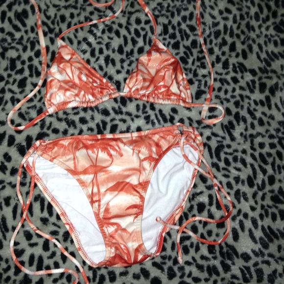 Orange Palm tree bikini 🌴 - Picture 1 of 1