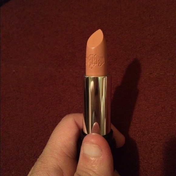 New Kat Von D Lipstick in Agatha color