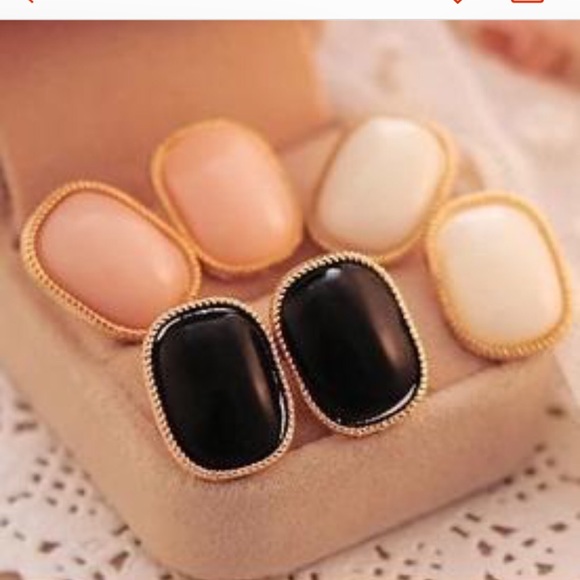 Black earrings