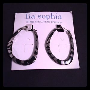 Lia Sophia zebra print earrings