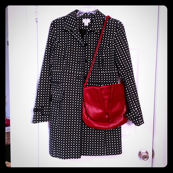 JACLYN SMITH RED HANDBAG