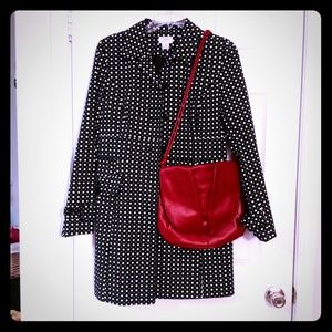 JACLYN SMITH RED HANDBAG