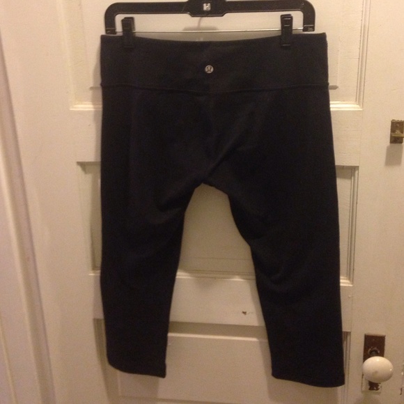 Lululemon crop pants