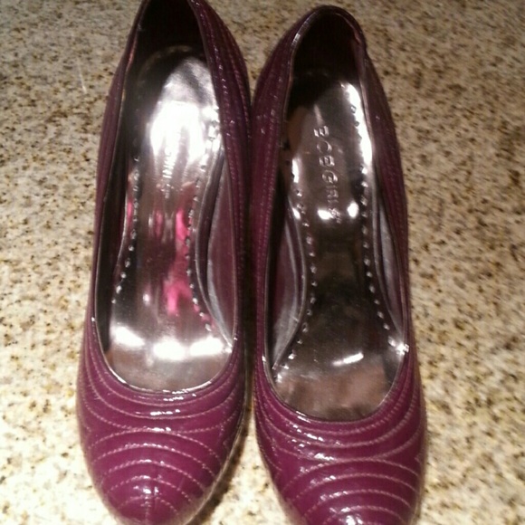 Heals - Picture 2 of 3