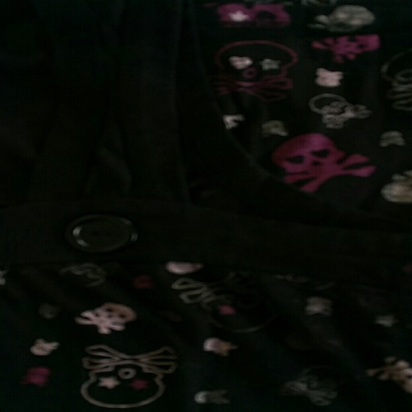 Black & Puple Skull printed baby doll tank top - Picture 2 of 2