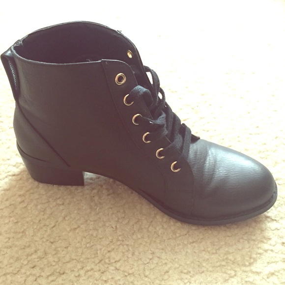 Short black & gold booties - Picture 1 of 4