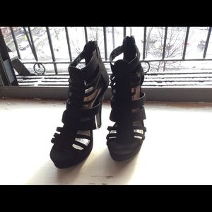 Madden Girl gladiators