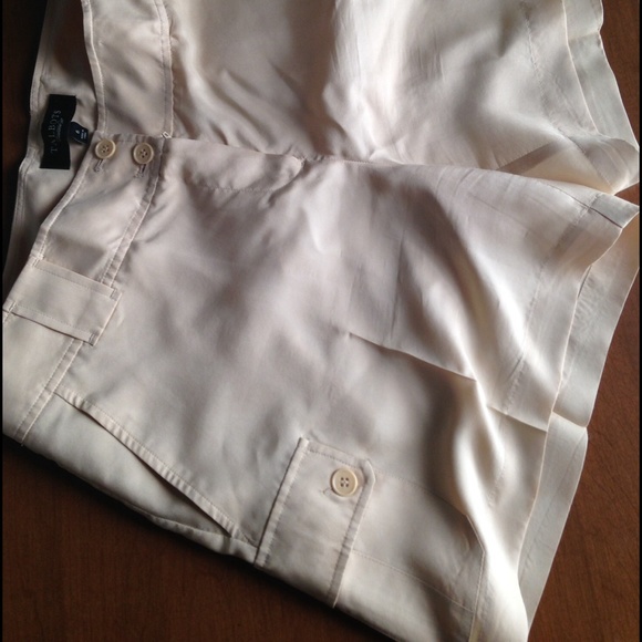 NWOT Talbots size 6 silk shorts