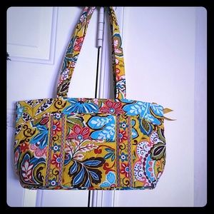 NWOT Vera Bradley Little Mandy Purse in Provencal