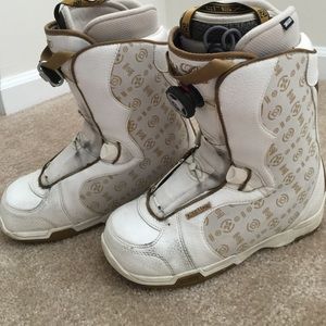 Snowboarding Boots