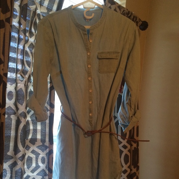 Denim button-down DRESS with belt