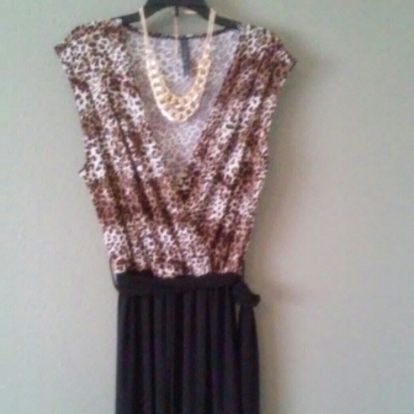 Leopard and black jumpsuit - Picture 1 of 4