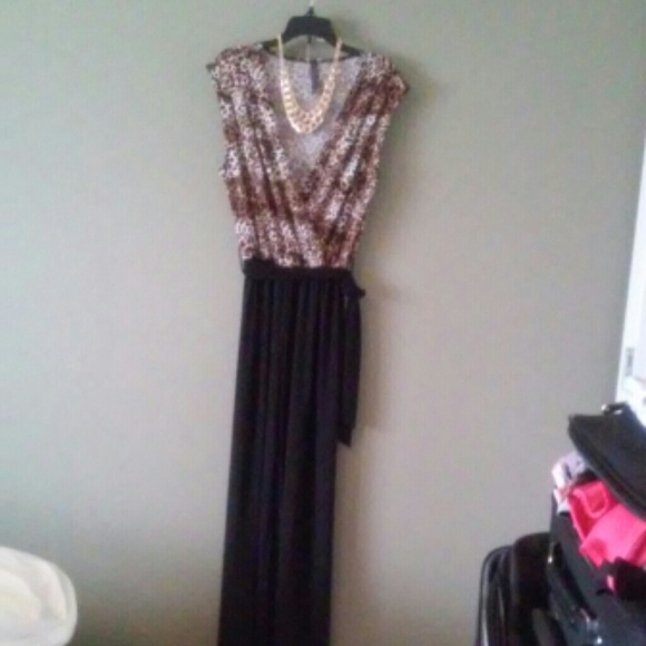 Leopard and black jumpsuit - Picture 3 of 4