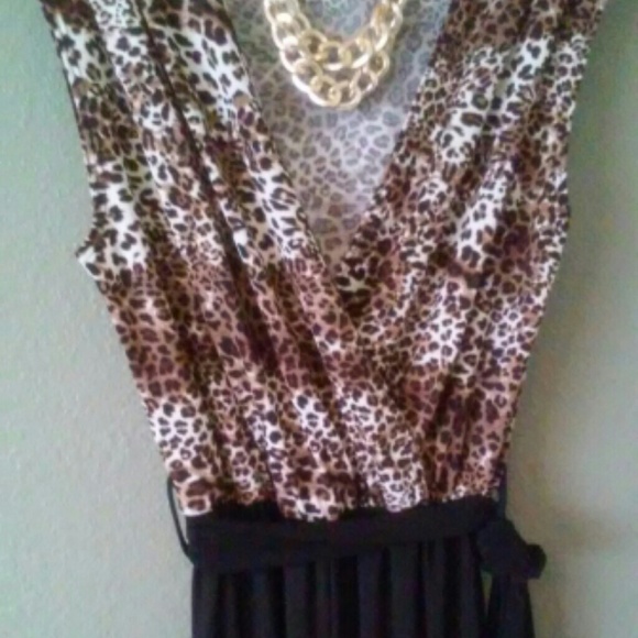 Leopard and black jumpsuit - Picture 4 of 4