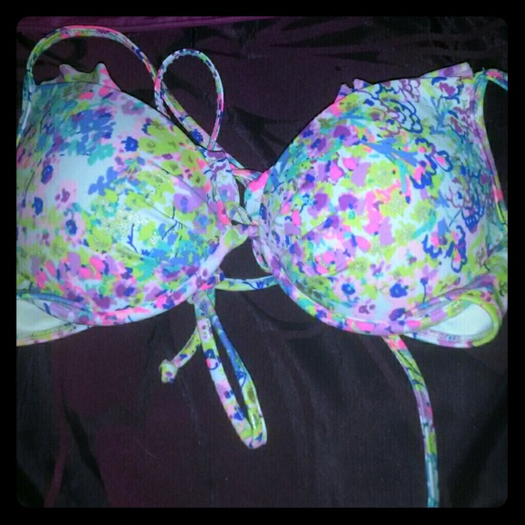 VS swim top