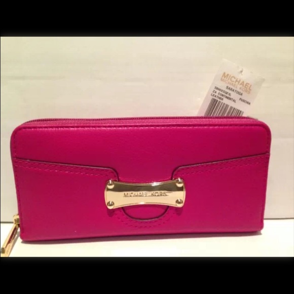 NWT MIchael Kors Saratoga Continental Leather $158