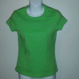 SOLD 🚫🚫🚫Lilly Pulittzer shirt