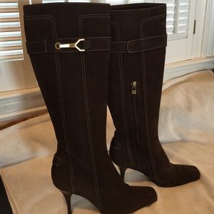 Louis Vuitton Brown Suede Boots
