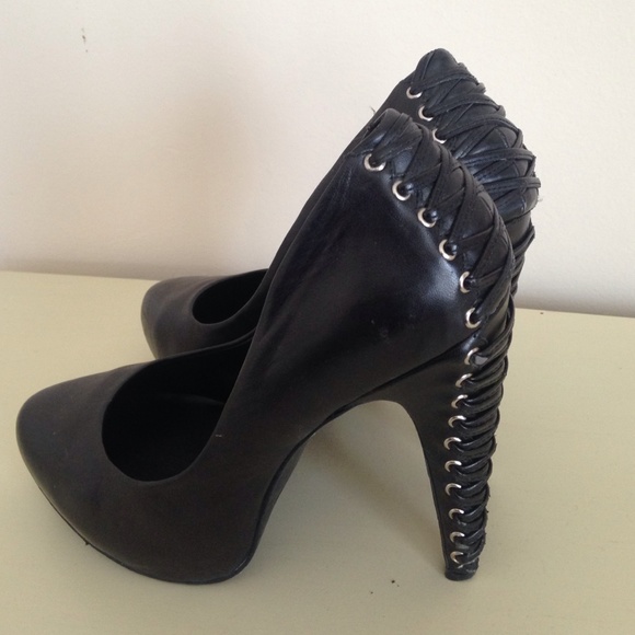 **new price** Black pumps Jessica Simpson