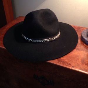 Nordstrom hat